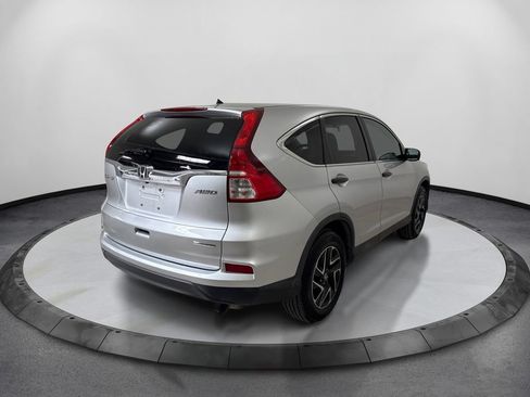 Used 2016 Honda CR-V SE image 5