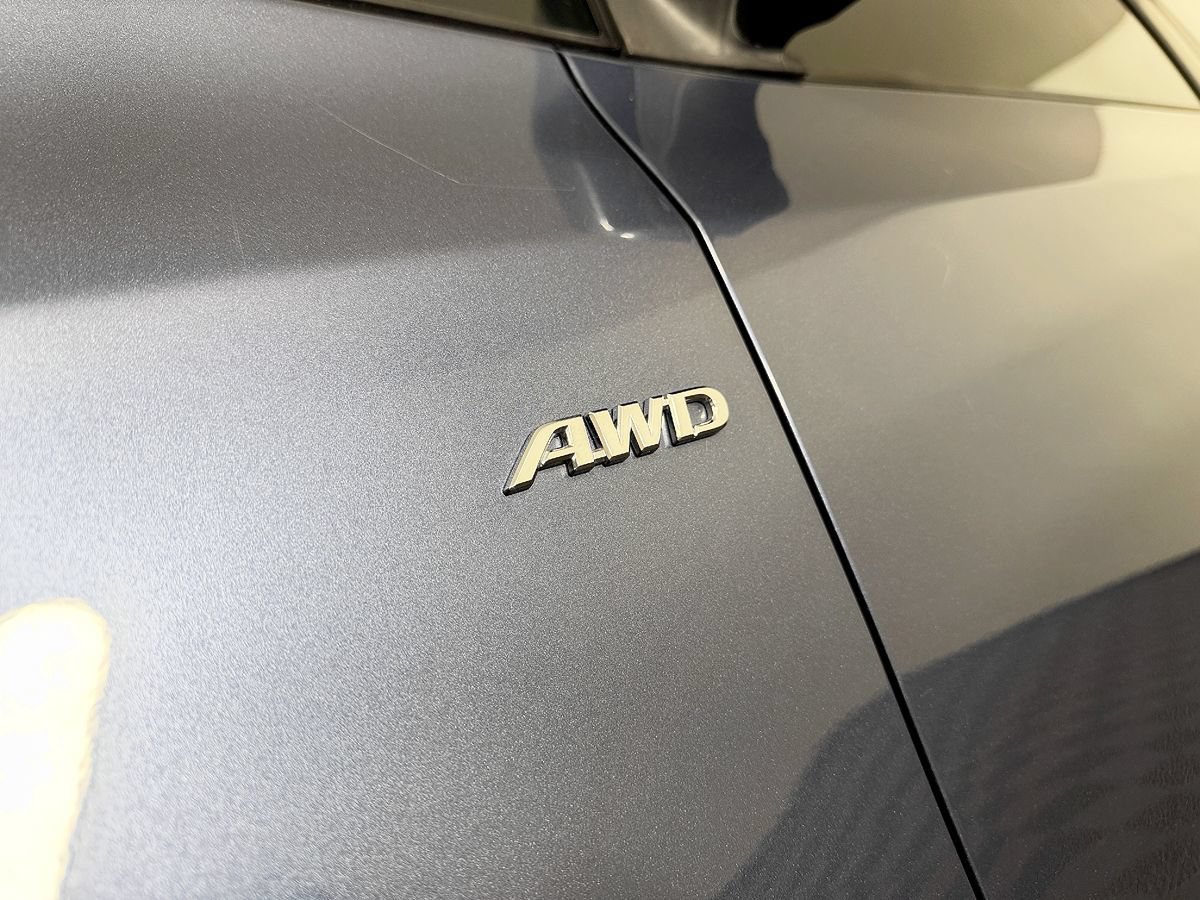 Used 2017 Toyota Sienna LE AWD/4WD image 21