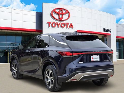 Used 2024 Lexus RX 350 350 w/ Technology Package image 3