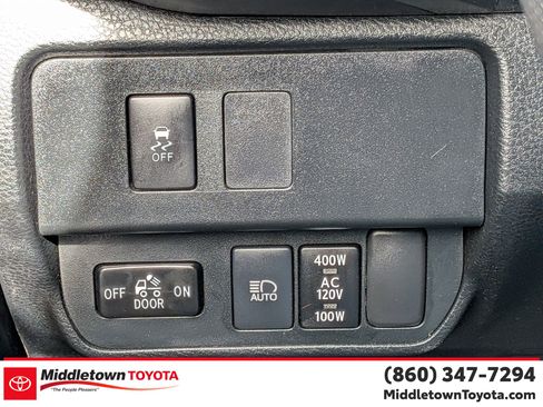 Certified 2021 Toyota Tacoma TRD Off-Road w/ TRD Premium Off Road Package AWD/4WD image 18