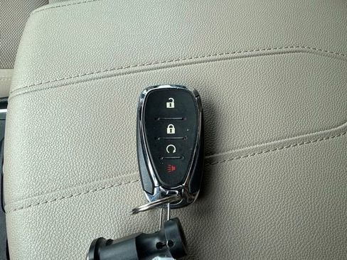 Used 2023 Chevrolet Traverse LS w/ Safety Package AWD/4WD image 58