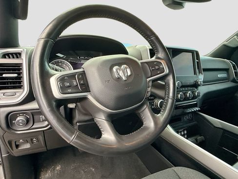 Used 2021 RAM 1500 Big Horn AWD/4WD image 12