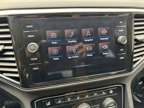 Used 2023 Volkswagen Atlas SE w/ Panoramic Sunroof Package FWD image 65