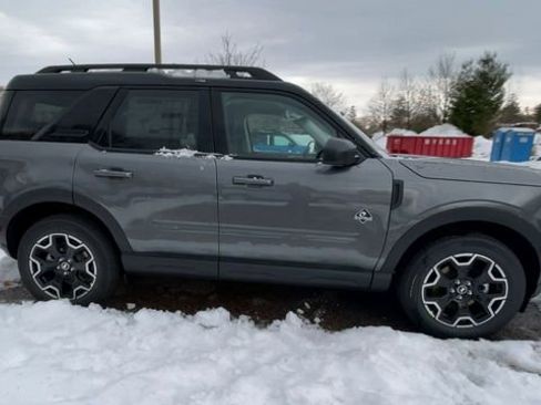 New 2025 Ford Bronco Sport Outer Banks image 9