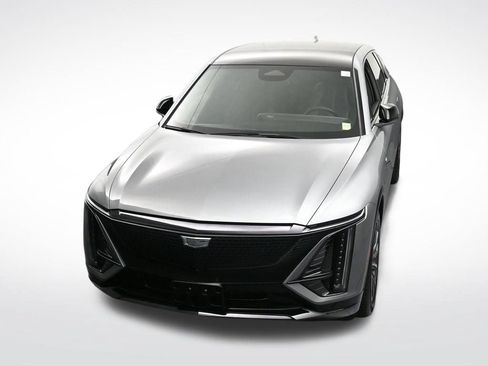 Certified 2026 Cadillac Lyriq Sport AWD/4WD image 23