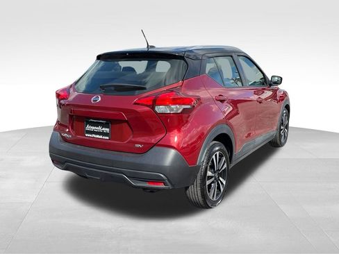 Used 2019 Nissan Kicks SV image 7