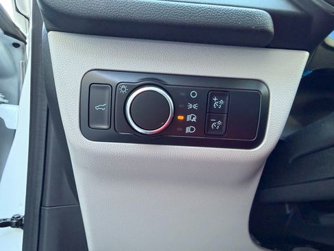 Used 2023 Ford Escape Active w/ Tech Pack #2 AWD/4WD image 26