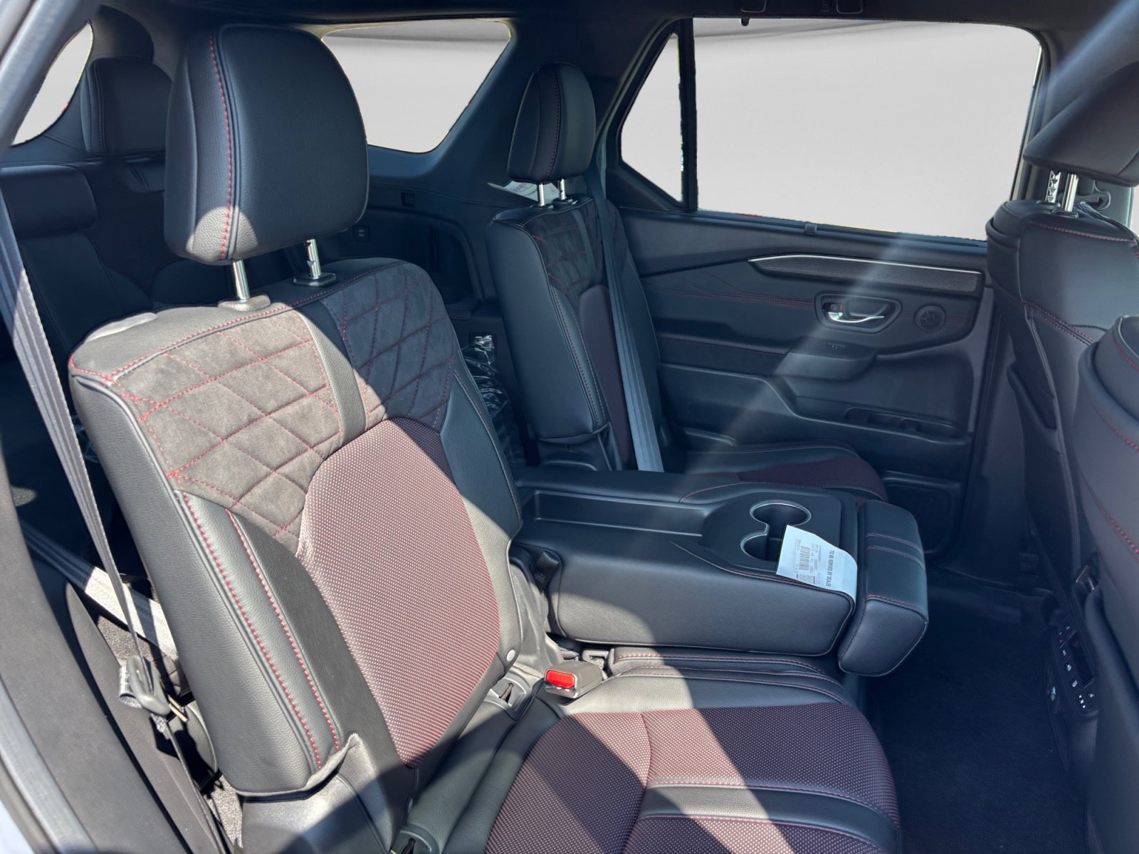 New 2026 Honda Pilot Black Edition image 32