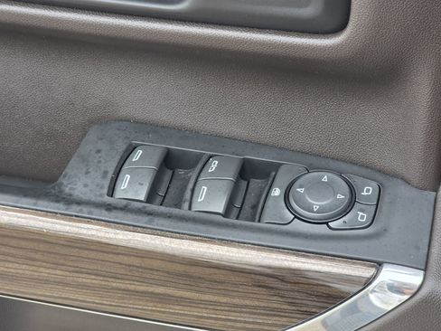 Used 2022 Chevrolet Silverado 1500 RST AWD/4WD image 21
