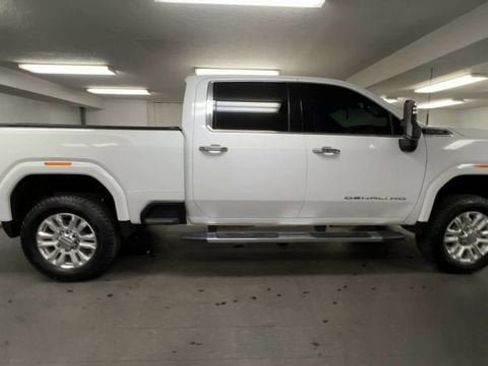 Certified 2021 GMC Sierra 2500 Denali AWD/4WD image 9