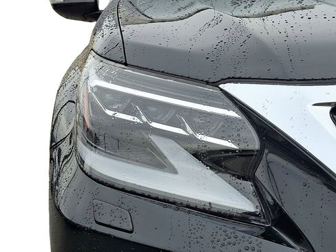 Used 2023 Lexus GX 460 Premium image 10