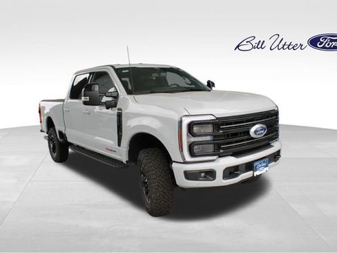 New 2026 Ford F350 Platinum w/ Tremor Off-Road Package AWD/4WD image 2