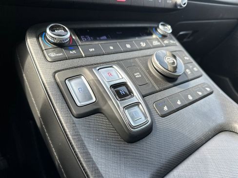 Used 2025 Hyundai Palisade Limited FWD image 48