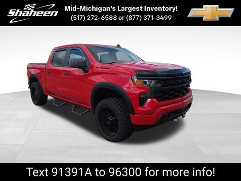 Used 2022 Chevrolet Silverado 1500 Custom w/ LPO, Dark Essentials Package AWD/4WD image 1