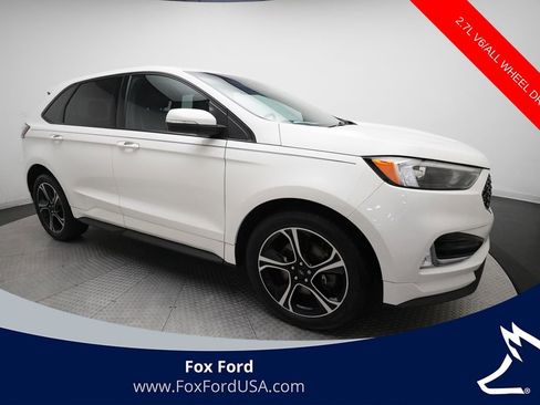 Used 2020 Ford Edge ST w/ Cold Weather Package AWD/4WD image 38