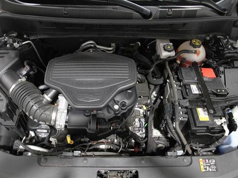 Certified 2022 Cadillac XT6 Premium Luxury image 23