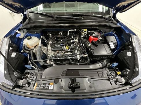 Used 2022 Ford Escape SE w/ SE Sport Appearance Package image 18