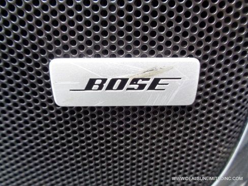 Used 2019 GMC Yukon XL SLT AWD/4WD image 12