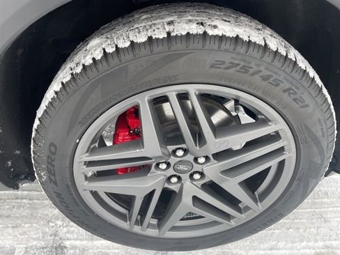 Used 2025 Ford Explorer ST-Line w/ ST-Line Street Pack image 18