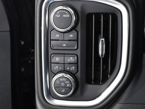 Used 2021 GMC Sierra 2500 SLE w/ SLE Value Package; image 32