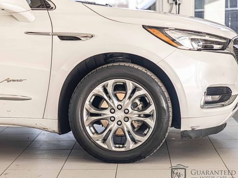 Used 2021 Buick Enclave Avenir w/ Avenir Technology Package image 11