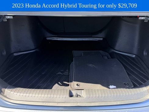 Used 2023 Honda Accord Touring image 14