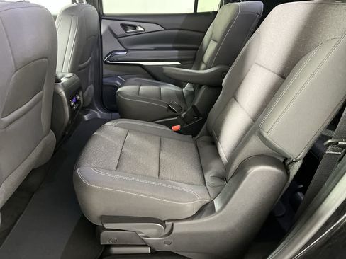 Used 2024 Chevrolet Traverse LT AWD/4WD image 28