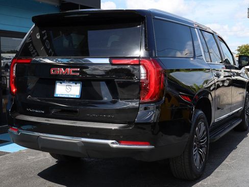 Used 2025 GMC Yukon XL Elevation RWD image 4