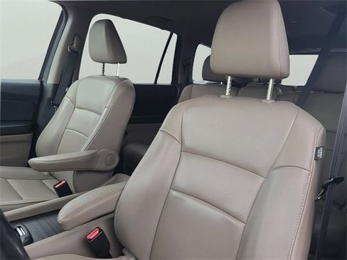 Used 2021 Honda Pilot EX-L image 25