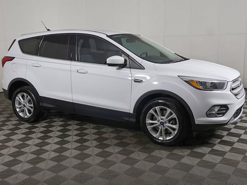 Used 2019 Ford Escape SE AWD/4WD image 11
