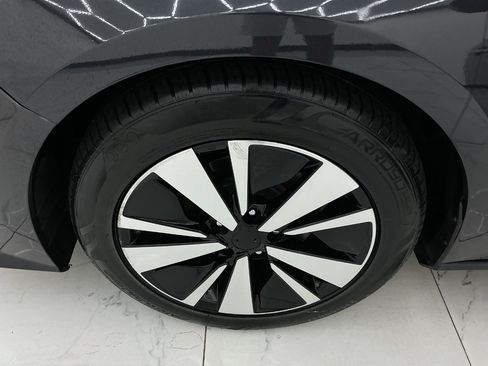 Used 2022 Nissan Altima 2.5 SV FWD image 48