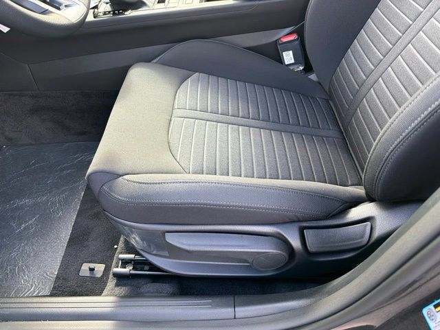 New 2026 Kia K5 LXS FWD image 12