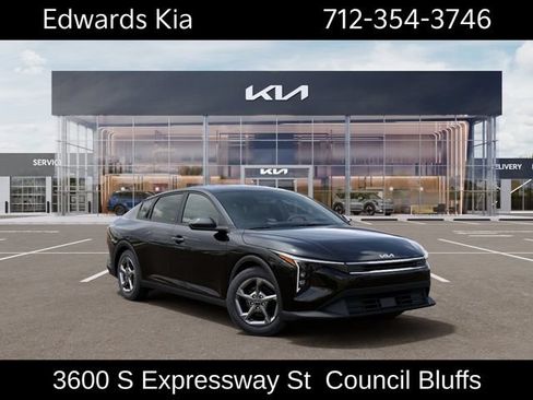 New 2026 Kia K4 FWD image 10