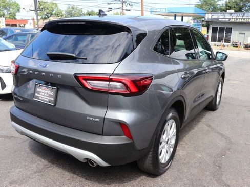 Used 2025 Ford Escape Active AWD/4WD image 5