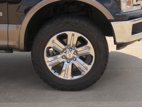 Used 2019 Ford F150 King Ranch w/ Equipment Group 601A Luxury AWD/4WD image 7