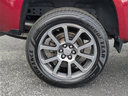 Used 2019 GMC Canyon Denali image 13