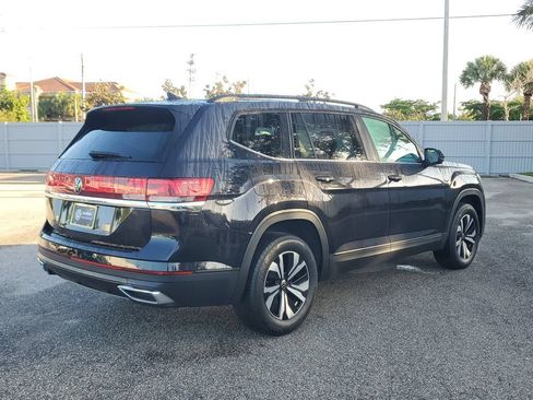 Certified 2024 Volkswagen Atlas SE FWD image 5