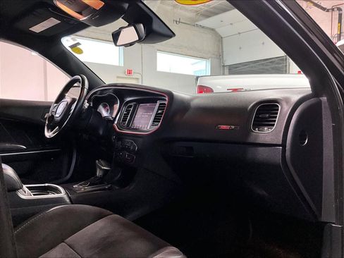 Used 2015 Dodge Charger R/T Scat Pack w/ Technology Group image 14