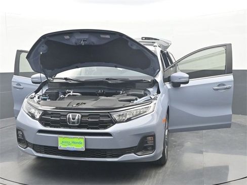 Used 2025 Honda Odyssey Touring image 35