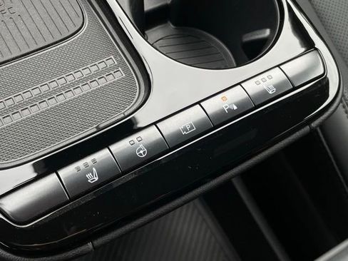 New 2025 Hyundai Ioniq 5 XRT image 17