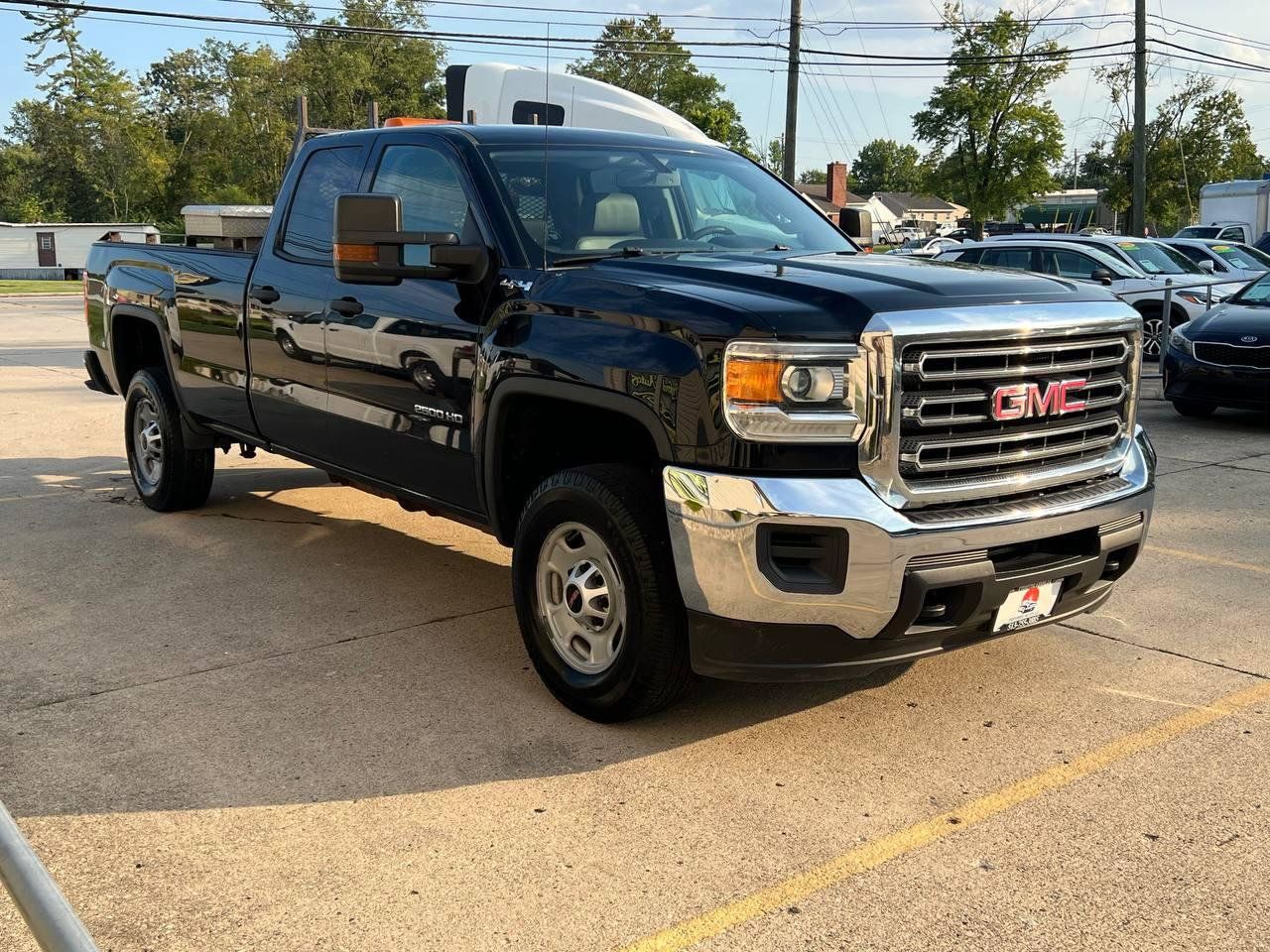 Used 2019 GMC Sierra 2500 4x4 Double Cab w/ Sierra Convenience Package image 5