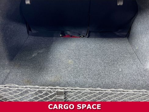 Used 2025 Nissan Versa SV w/ Trunk Package image 23