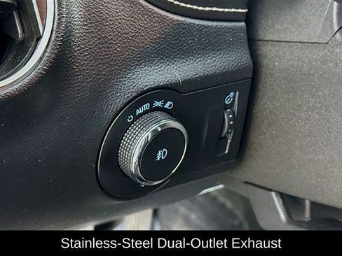 Used 2015 Chevrolet Camaro LT image 18