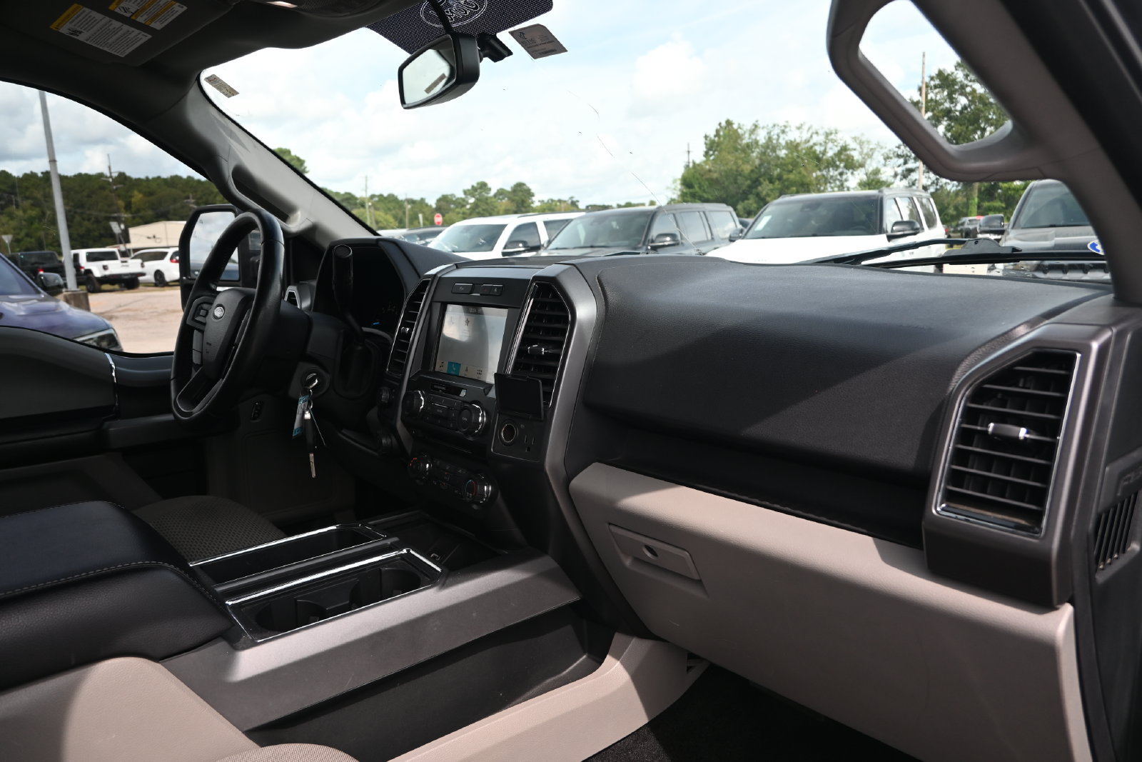 Used 2018 Ford F150 XLT w/ Equipment Group 302A Luxury RWD image 24