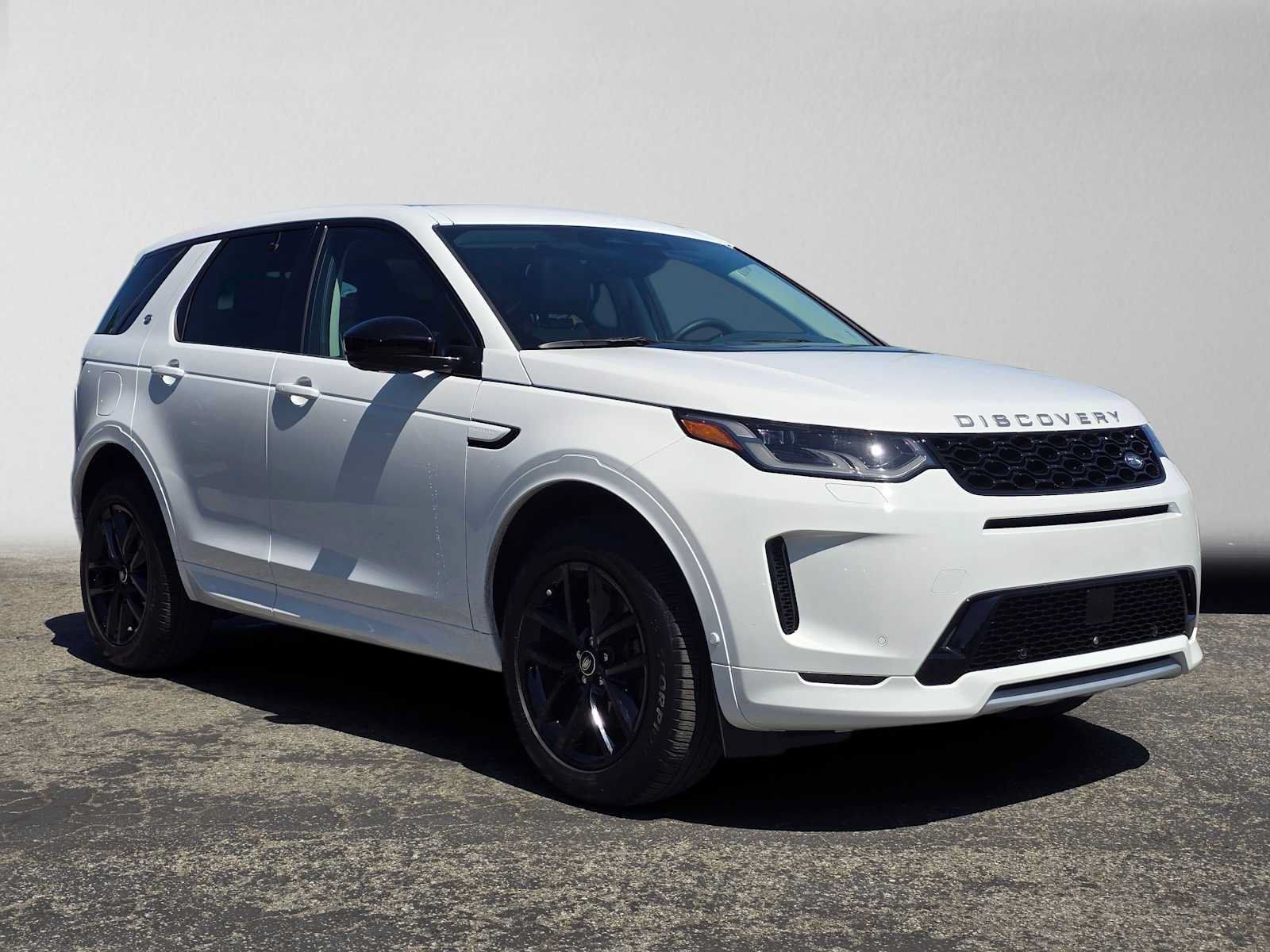 Used 2025 Land Rover Discovery Sport S AWD/4WD image 7