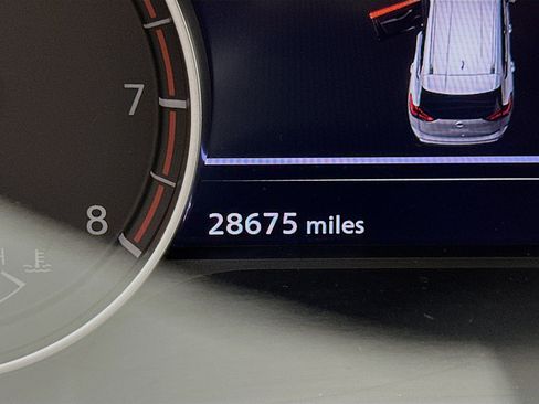 Used 2025 Nissan Rogue SV image 19