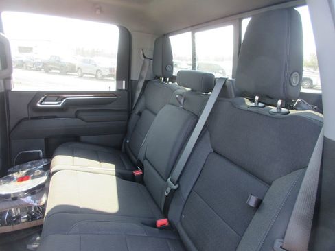 New 2026 GMC Sierra 3500 SLE w/ SLE Value Package AWD/4WD image 13
