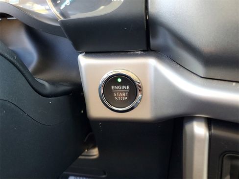 Used 2024 Ford Expedition Max XLT image 28