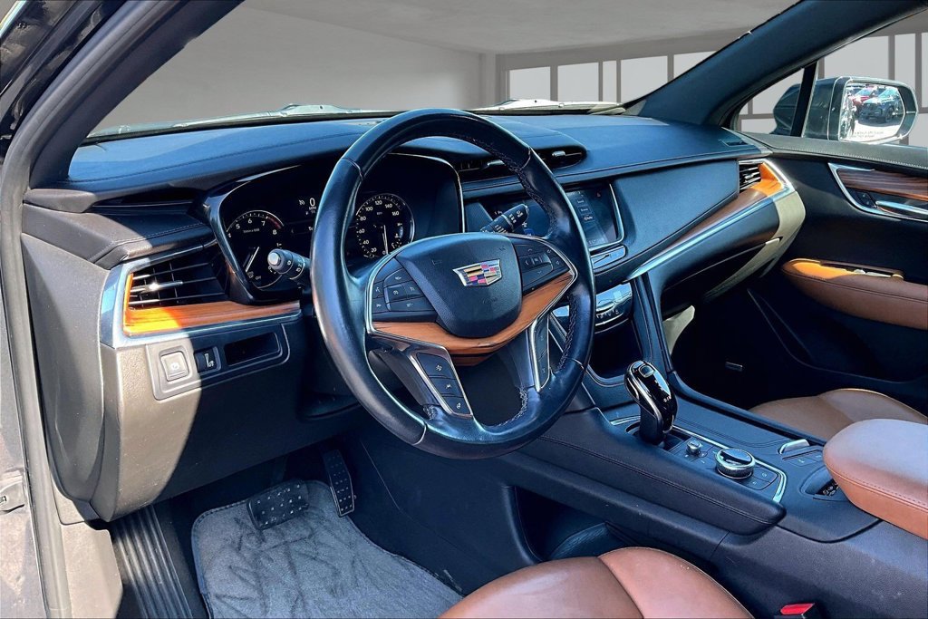 Used 2020 Cadillac XT5 Premium Luxury FWD image 14