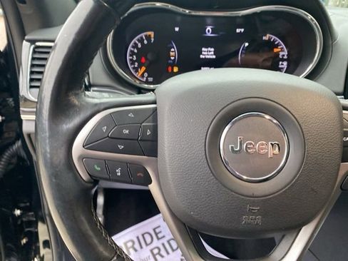 Used 2020 Jeep Grand Cherokee Overland image 33